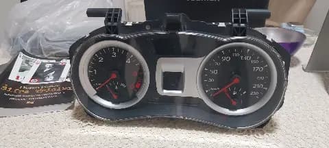 Instrument tabla Renault Clio 3 — Renault Clio 3 2011