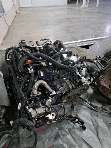 Motor kompletan Jeep Cherokee — Jeep Cherokee 2015