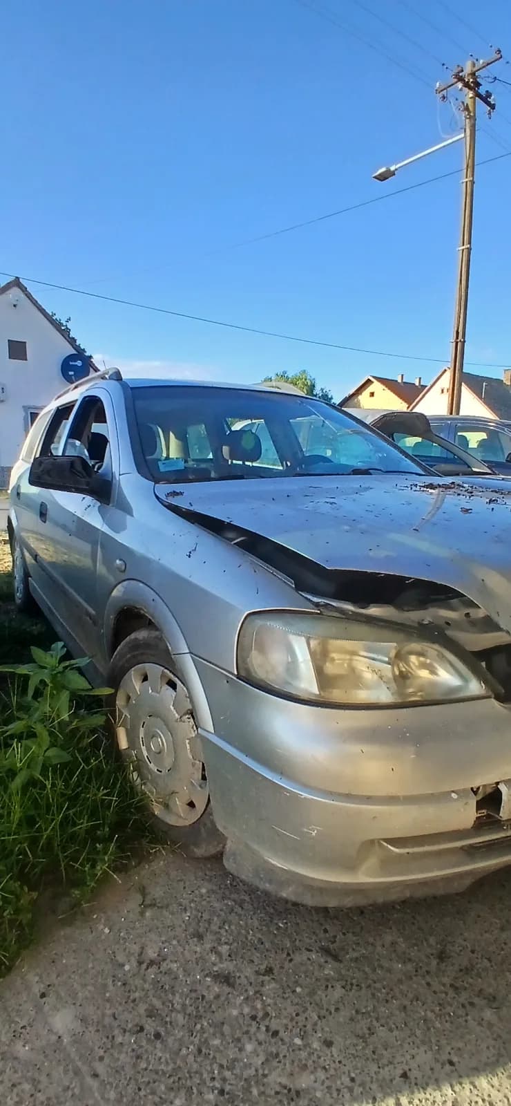 Elektronska Bosch pumpa Astra G 1.7 — Opel Astra G 2000