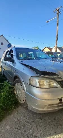 Elektronska Bosch pumpa Astra G 1.7 — Opel Astra G 2000