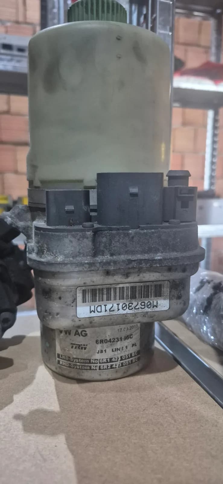 Servo pumpa Volkswagen Polo 6R — Volkswagen Polo 6R 2011