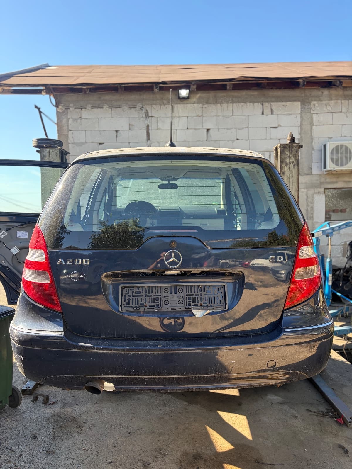 Stop lampe — Mercedes A W169 (fotografija 1 od 3)