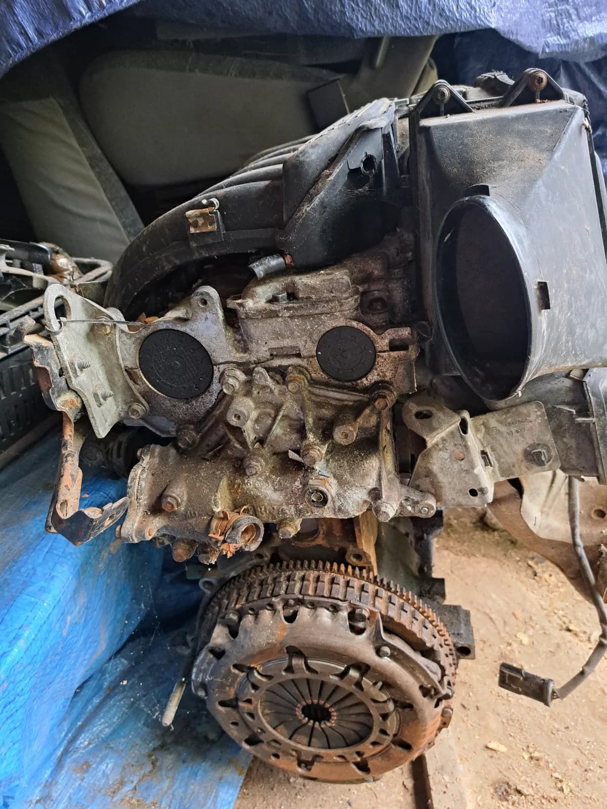 Motor kompletan Renault Scenic 1 — Renault Scenic 1 2003 (fotografija 1 od 4)