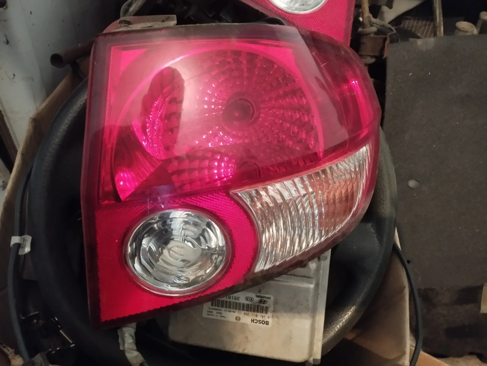 Štop svetlo Hyundai Getz — Hyundai Getz 2005 (fotografija 1 od 2)