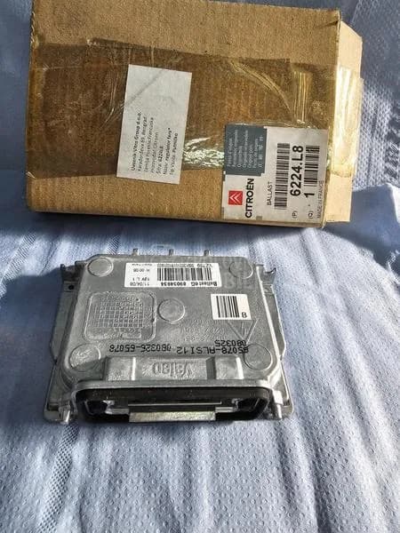 Xenon Ballast — Peugeot 508 1