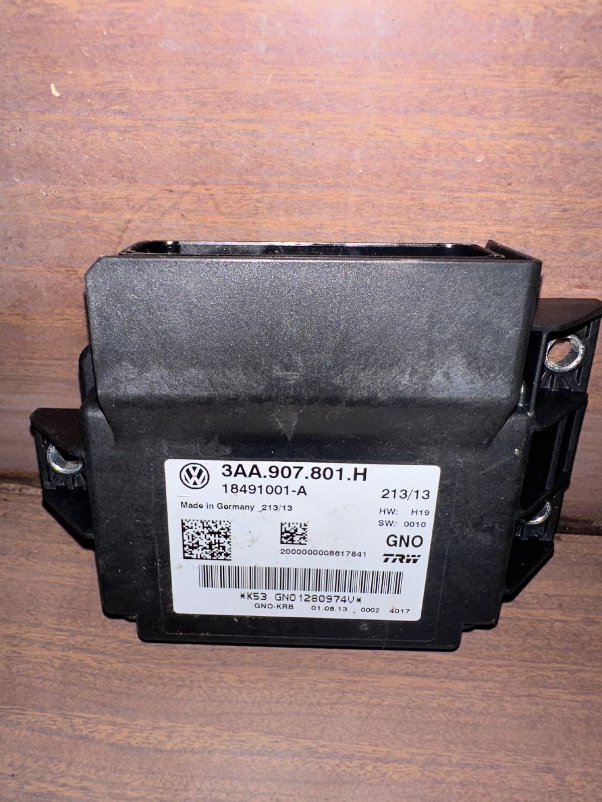 MODUL RUČNE — Volkswagen Passat B7 2013