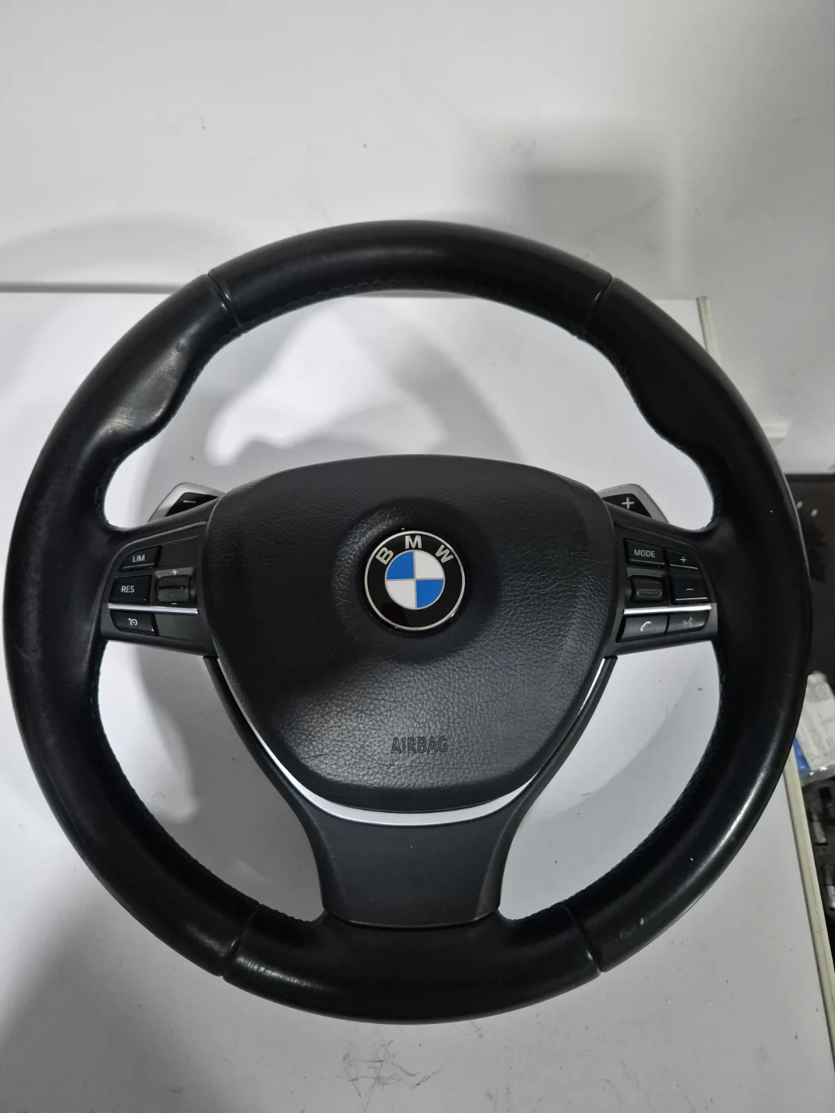 Volan za bmw f10 — BMW F10 2012 (fotografija 1 od 3)