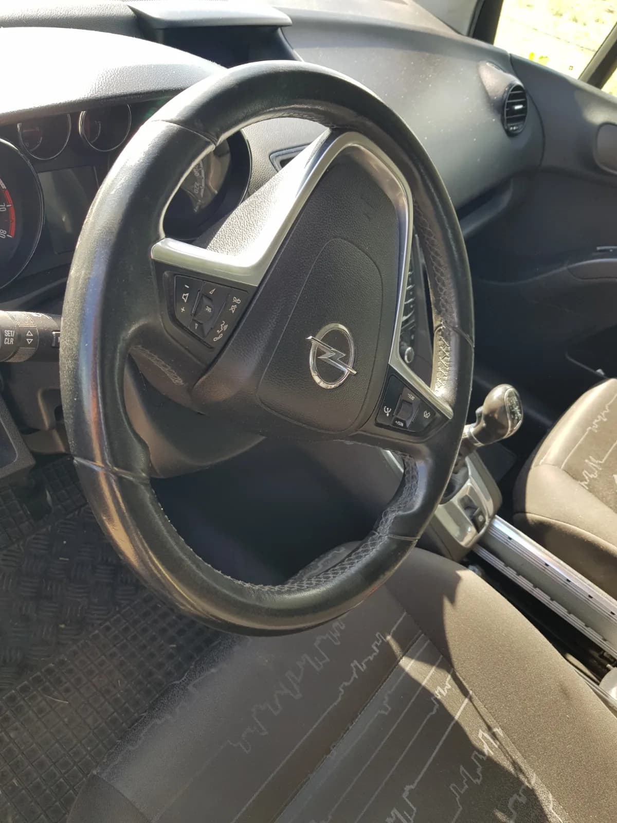 Volan Opel Meriva B — Opel Meriva B