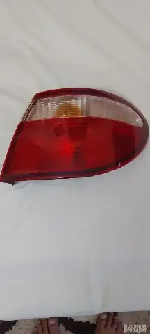 Štop svetlo Nissan Almera  limuzina — Nissan Almera N15 2001
