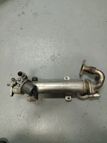 EGR ventil Volkswagen Tiguan 5N — Volkswagen Tiguan 5N 2010