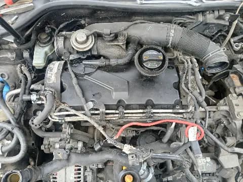 Motor 1.9tdi bxe — Volkswagen Golf 5 2007