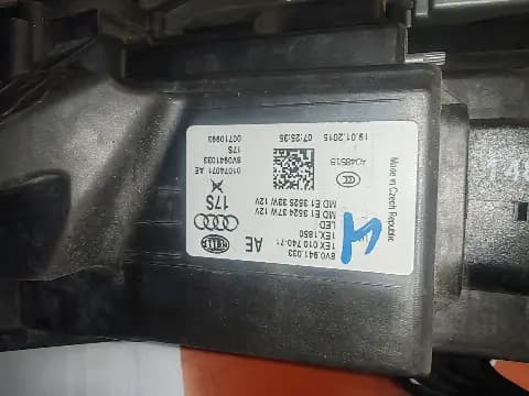 Far Audi A3 8V levi — Audi A3 8V 2015