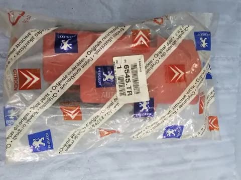 Kutija osiguraca Peugeot Citroen — Citroën C5 2