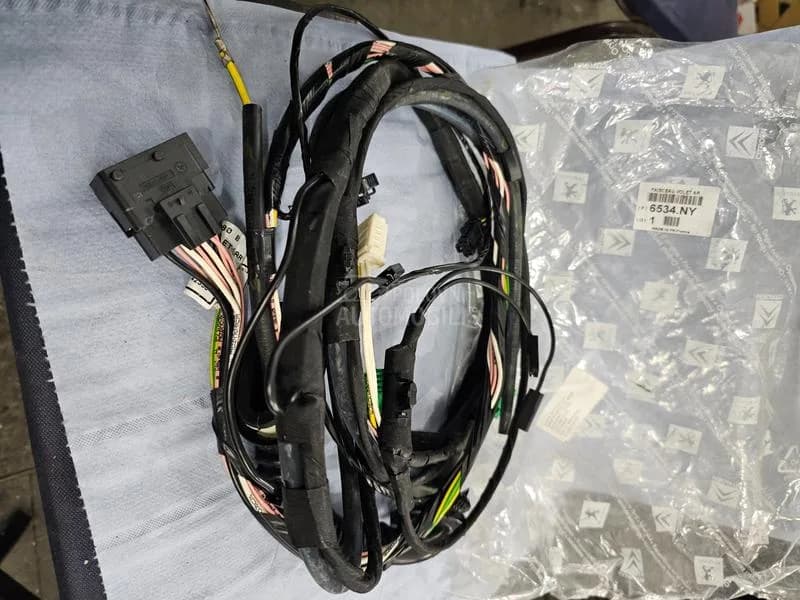Instalacija C4 zadnja — Citroën C4 1