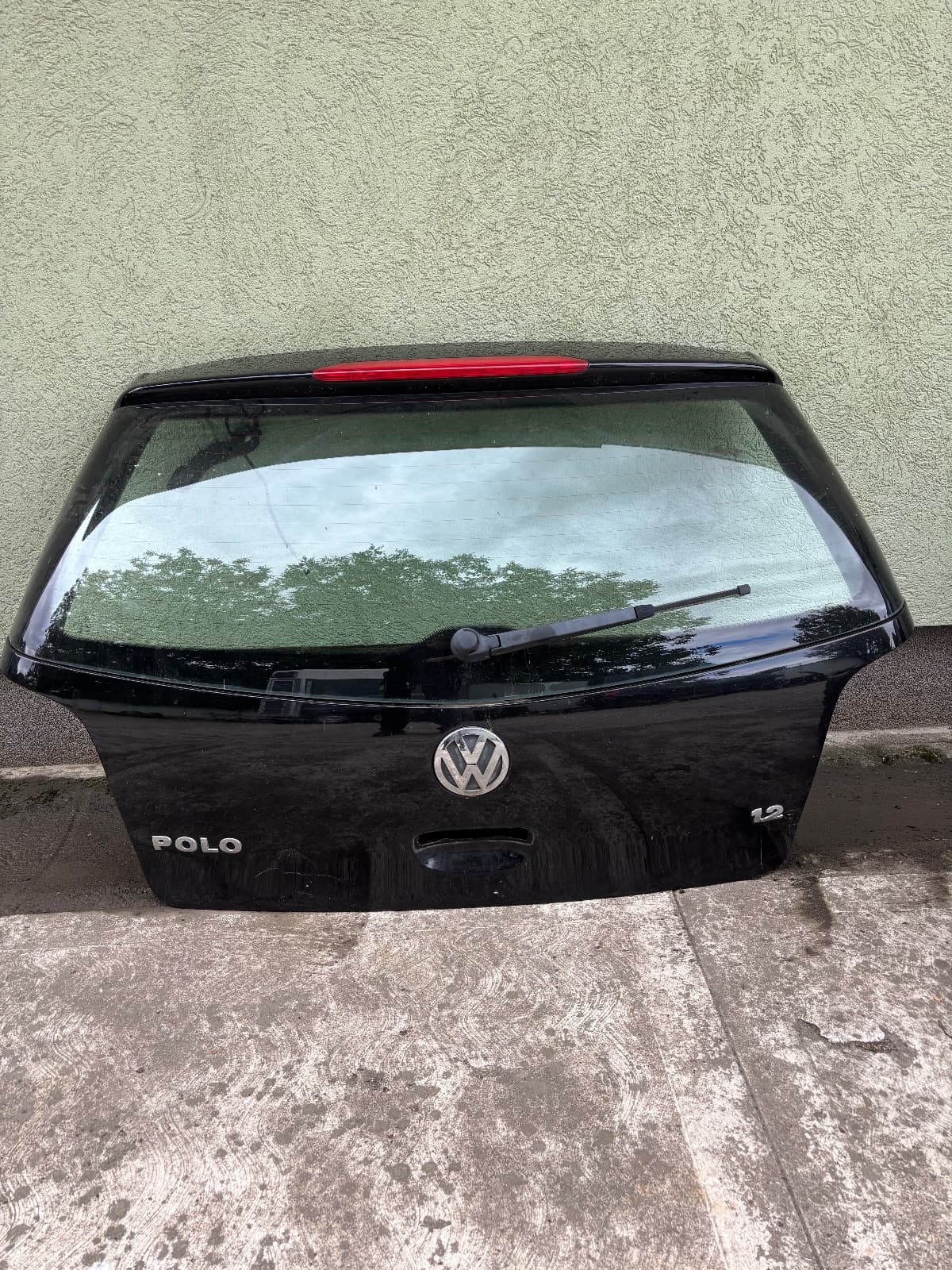 Vrata gepeka Volkswagen Polo 9N — Volkswagen Polo 9N 2006 (fotografija 1 od 4)