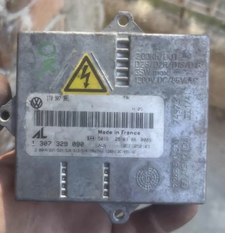 Xenon balast okidac starter komplet — Volkswagen Golf 5 2008