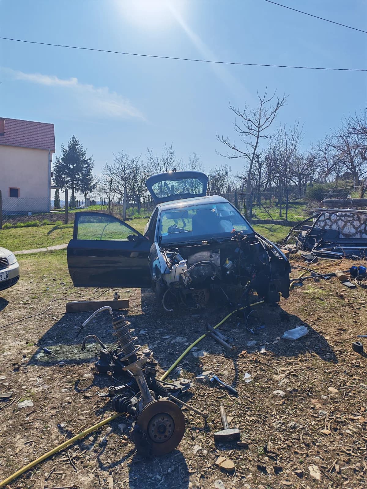 Bregasta osovina Audi A3 8L — Audi A3 8L 2001