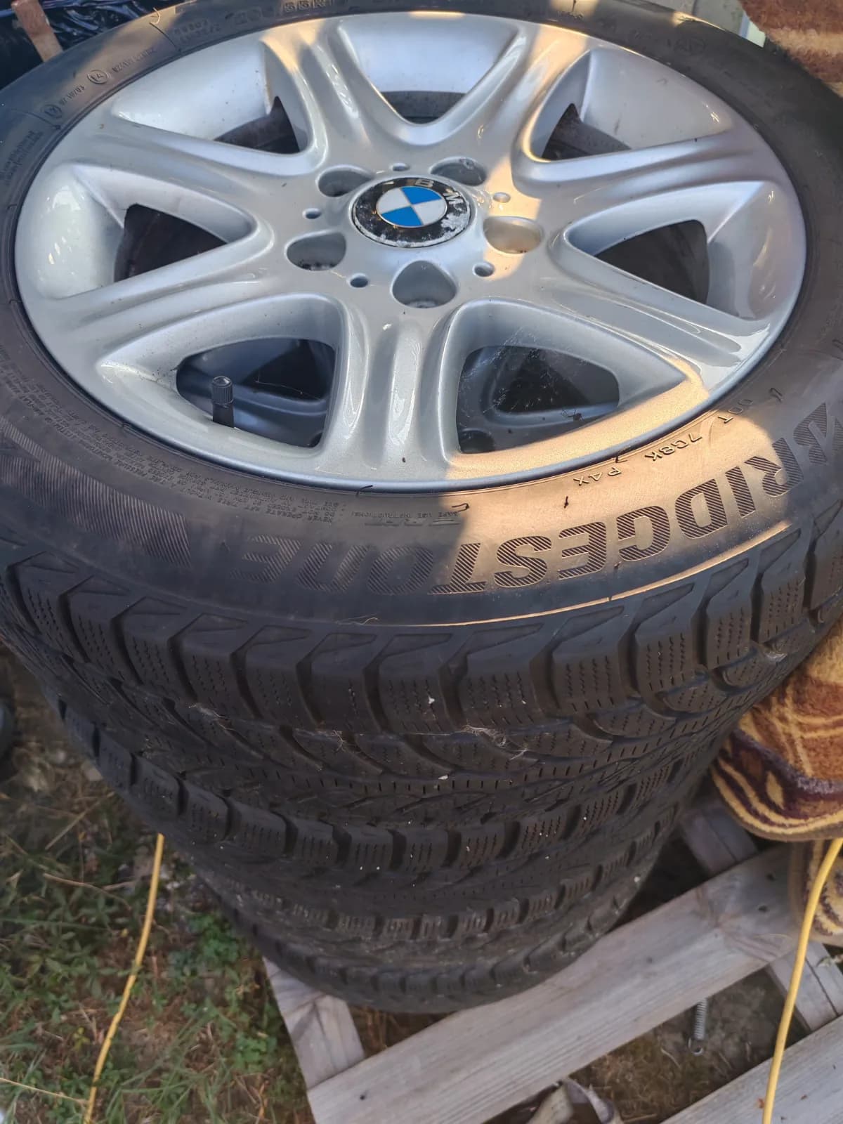 Alu felne i gume bmw 16 — BMW E87 (fotografija 1 od 5)