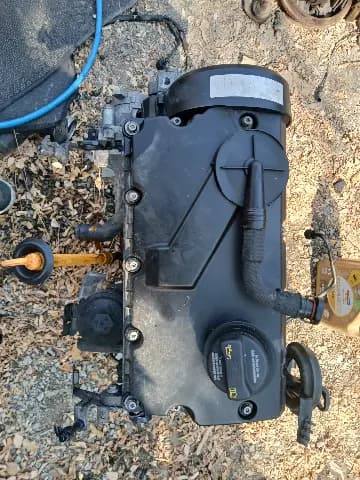 Motor 1.9tdi bxe — Volkswagen Golf 5 2005