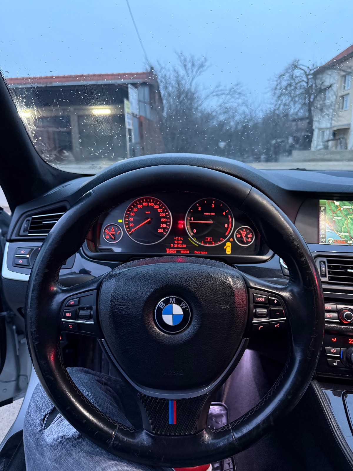 Volan BMW F10 — BMW F10 2011